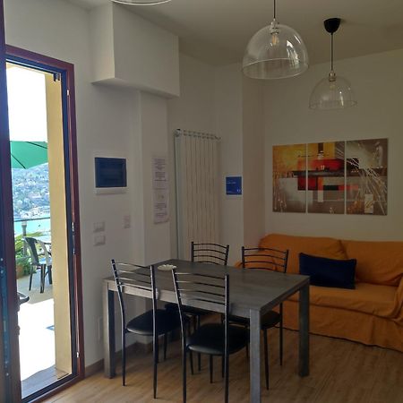 Finestra Sul Golfo Apartment Rapallo Bagian luar foto