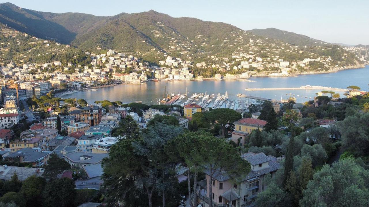 Finestra Sul Golfo Apartment Rapallo Bagian luar foto