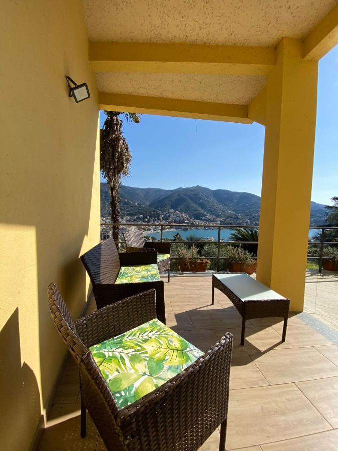 Finestra Sul Golfo Apartment Rapallo Bagian luar foto